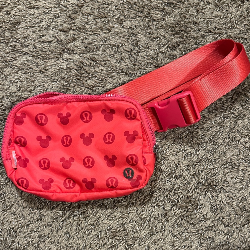 NWOT Lululemon X Disney red Mickey everyday belt bag